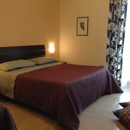 Oda ve Kahvaltı Le Zagare 3*